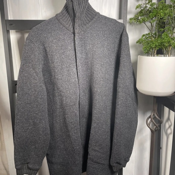 ARMANI COLLEZIONI Double Knit Wool Blend Long Jacket, Size Medium, $6590, WOW - Picture 4 of 10